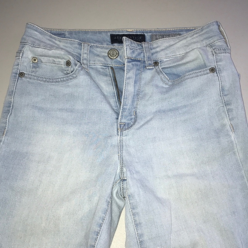 Light jeans